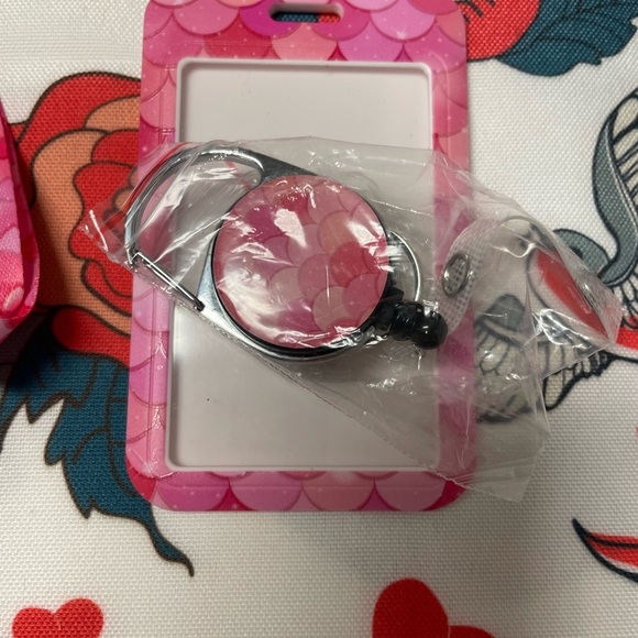 Pink Mermaid Pattern Lanyard - Picture 4 of 5